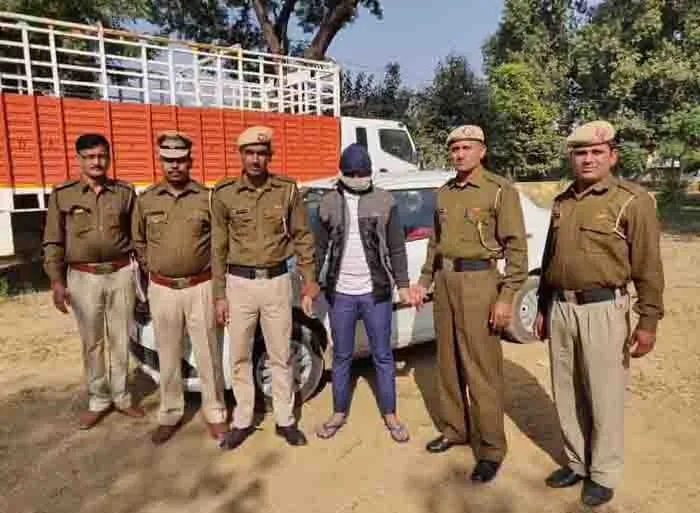 चोरी, छीनाझपटी का शातिर बदमाश गिरफ्तार