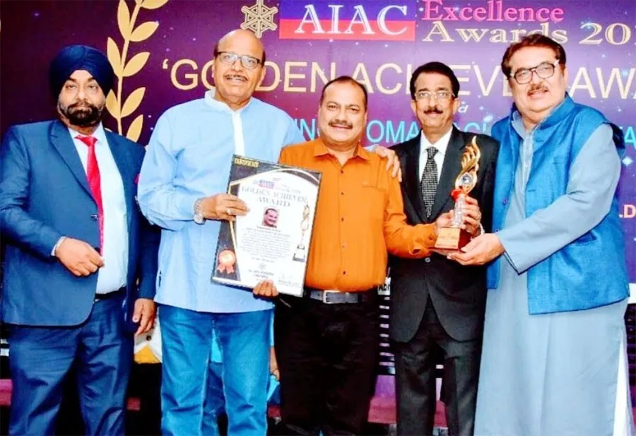 समाजसेवी नरेंद्र अरोड़ा को मिला ‘गोल्डन अचीवर अवार्ड’