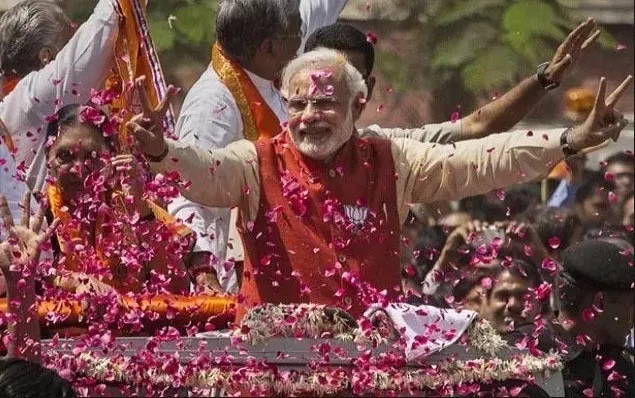 भाजपा अपने बूते स्पष्ट बहुमत की ओर