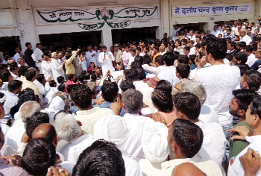 कुलदीप के चेहरे पर दिखी आदमपुर से पिछड़ने की टीस