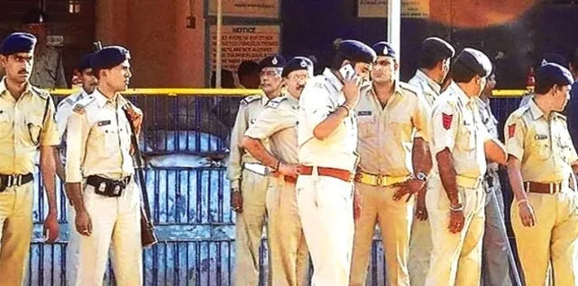 तीनों शवों का पोस्टमार्टम, सात वर्षीय अंकिता की तलाश