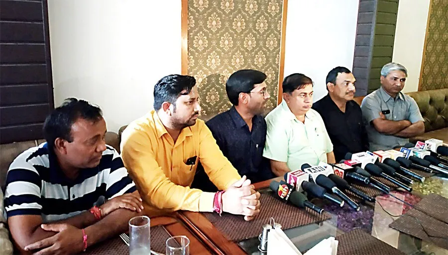 नहीं देंगे 134-ए के तहत बच्चों को स्कूलों में दाखिले