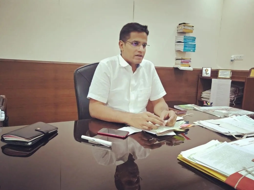 गाँव में आर्थिक, सामाजिक और भौतिक विकास पर मेरा फोक्स