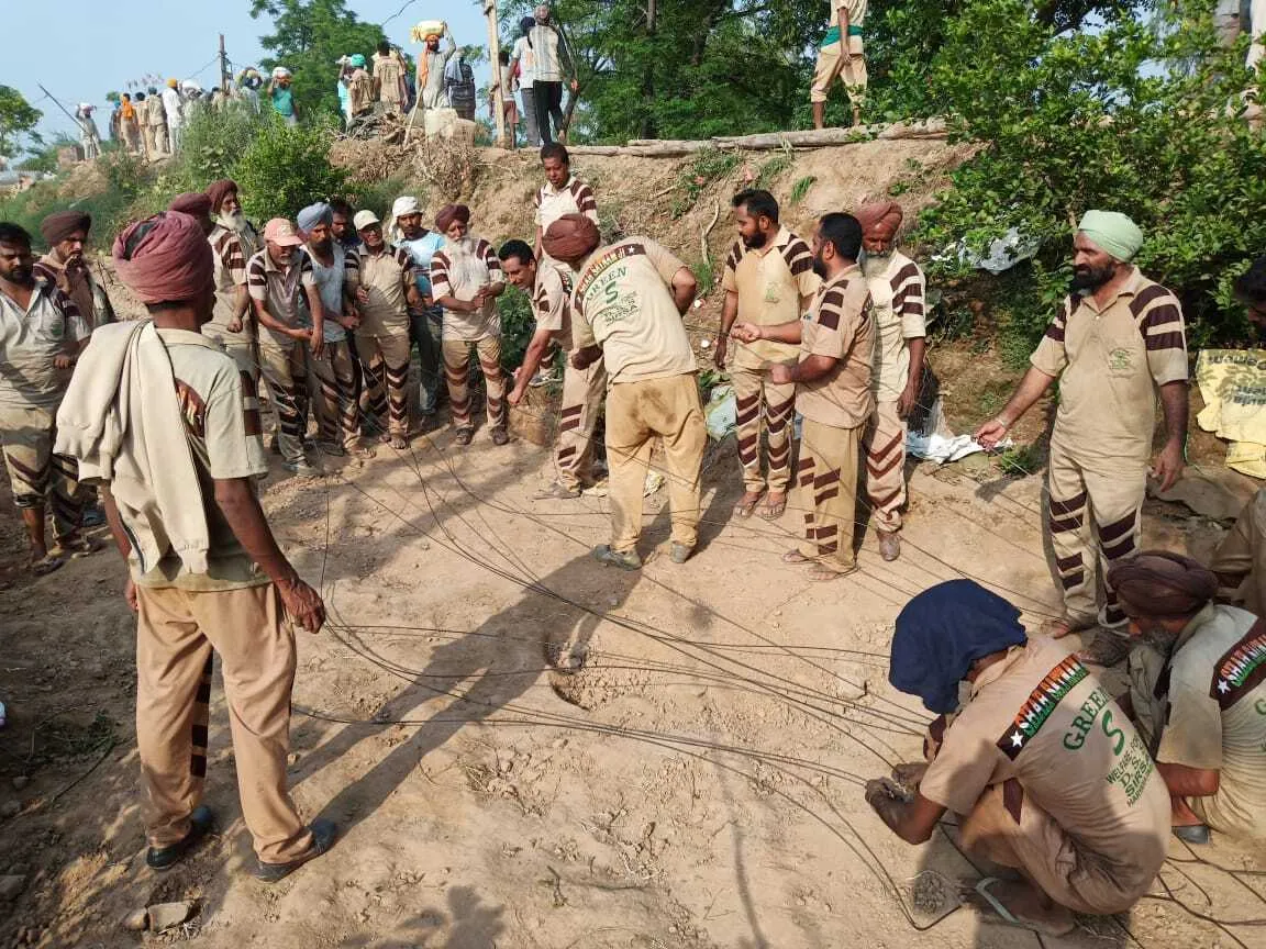 पंजाब में बाढ़ का कहर, शहरों में भरा पानी