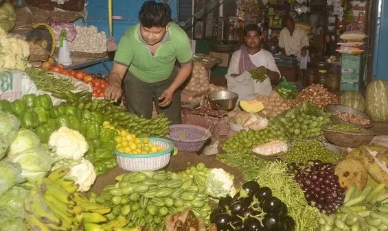 महंगाई ने बिगाड़ा रसोई का बजट