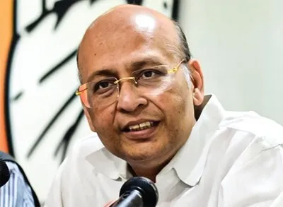 केवल निंदा करना ही राजनीति नहीं
