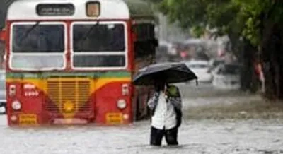 बरसात बनी आफत, मुश्किल में कर्नाटक
