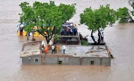 बाढ़ की रोकथाम के लिए सरकार करे काम