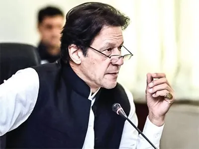 बातचीत के लिए माहौल बनाए पाकिस्तान