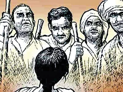 कानून का मखौल उड़ाती पंचायतें