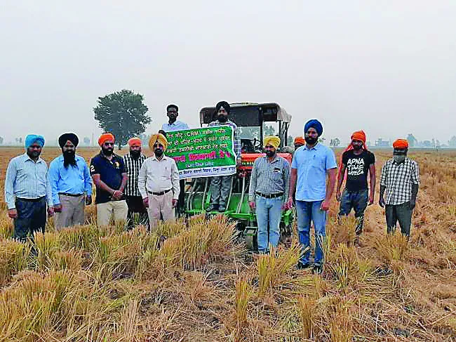 होशियारपुर : पराली का खेतों में प्रबंधन करने के तरीके बताए