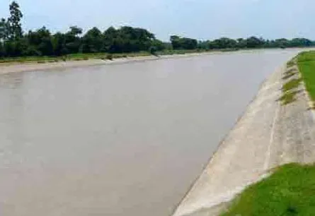 नहर में मिला युवक का शव