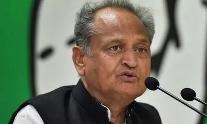 ओलावृष्टि से खराब पर किसानों को पहुंचाई जाएगी राहत : गहलोत