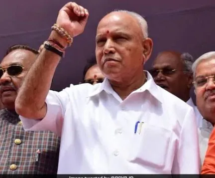 Live : कर्नाटक उपचुनाव: भाजपा ने 15 में से 12 सीटों पर दर्ज की जीत