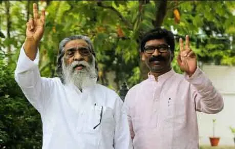 झारखंड में अब सोरेन सरकार, राज्य के 11वें मुख्यमंत्री बने हेमंत