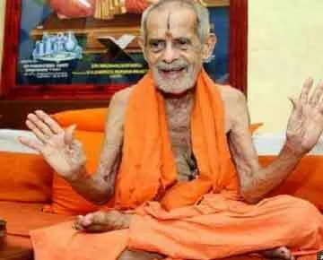 पेजावर मठ के प्रमुख विश्वेशर तीर्थ स्वामी का निधन