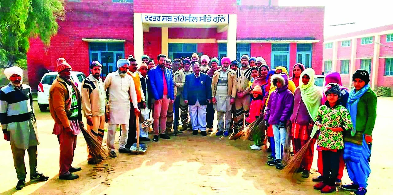 अबोहर : सेवादारों की सेवा भावना के आगे कड़ाके की ठंड भी हुई नतमस्तक