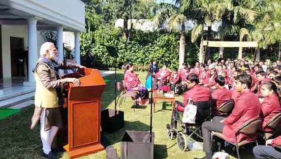 मोदी ने राष्ट्रीय बाल पुरस्कार विजेताओं से बातचीत की