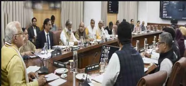 हरियाणा कैबिनेट का बड़ा फैसला- प्रदेश की सभी छोटी अदालतों और ट्रिब्यूनल में अब सारी कार्रवाई होगी हिंदी में
