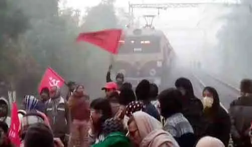 मिला जुला रहा ‘भारत बंद’ का असर