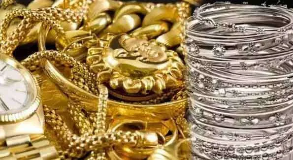 Sararfa Bazaar : सोना 300 रुपये चमका, चाँदी भी मजबूत
