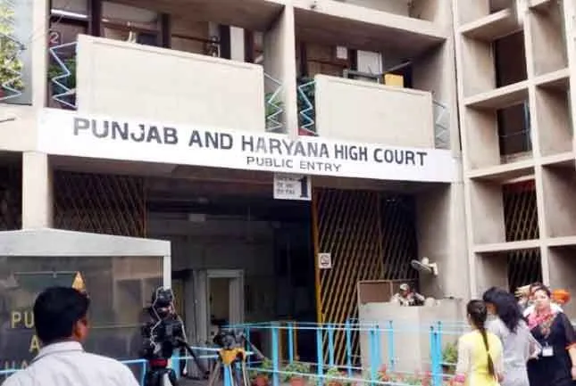 चंडीगढ़ में वीआईपी कल्चर पर लगी ब्रेक