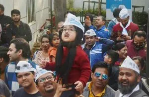 aap workers celebration 03 - Sach Kahoon news
