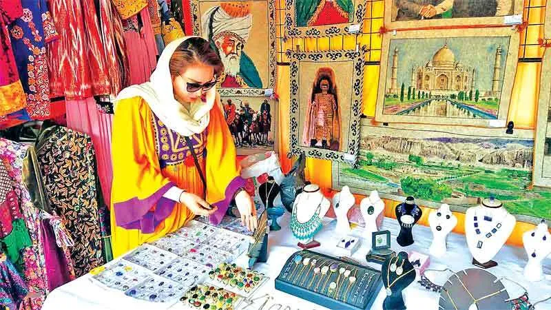 फर्श से अर्श पर पहुंची राज मिस्त्री की बेटी