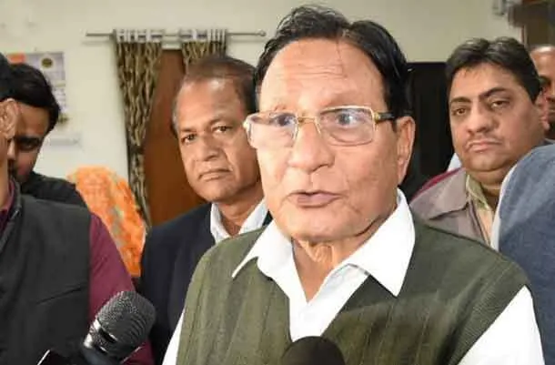 अनियमितता मामले में आबकारी निरीक्षक निलंबित : धारीवाल