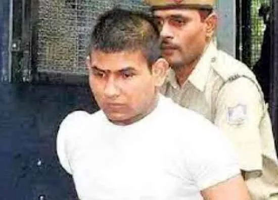 Nirbhaya case : विनय शर्मा की याचिका पर शुक्रवार को सुप्रीम कोर्ट सुनाएगा फैसला