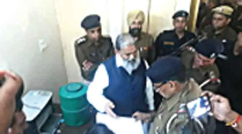 Suspended : लोन न देने पर ग्रामीण बैंक मैनेजर निलंबित