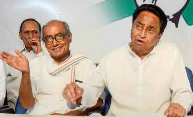पूरे पांच साल चलेगी कांग्रेस की सरकार : दिग्विजय