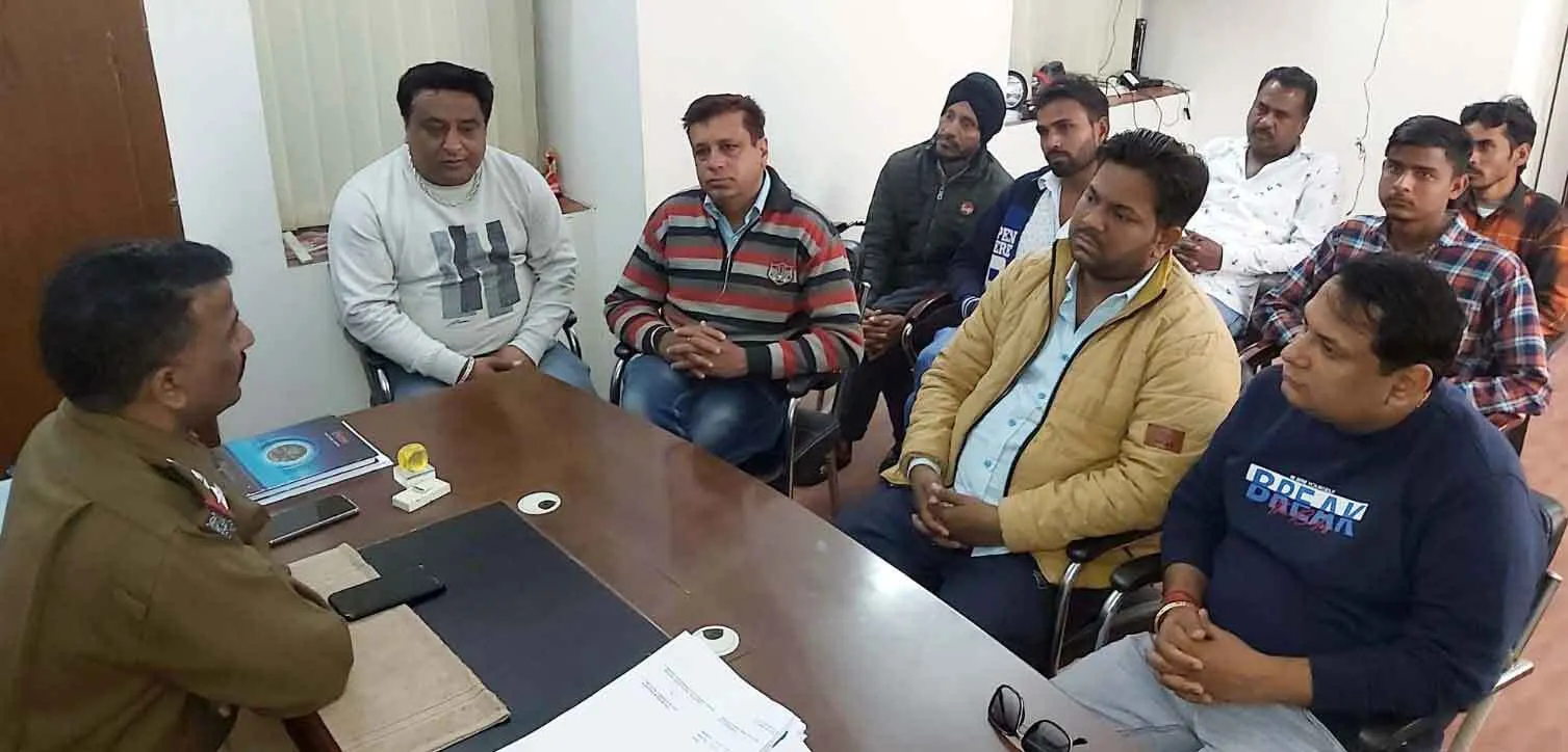 रात्रि 10 बजे के बाद डीजे बजा तो नपेंगे डीजे वाले बाबू