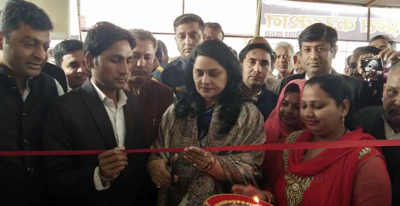 सांसद सुनीता दुग्गल ने किया प्रधानमंत्री जन औषधि केंद्र उद्घाटन