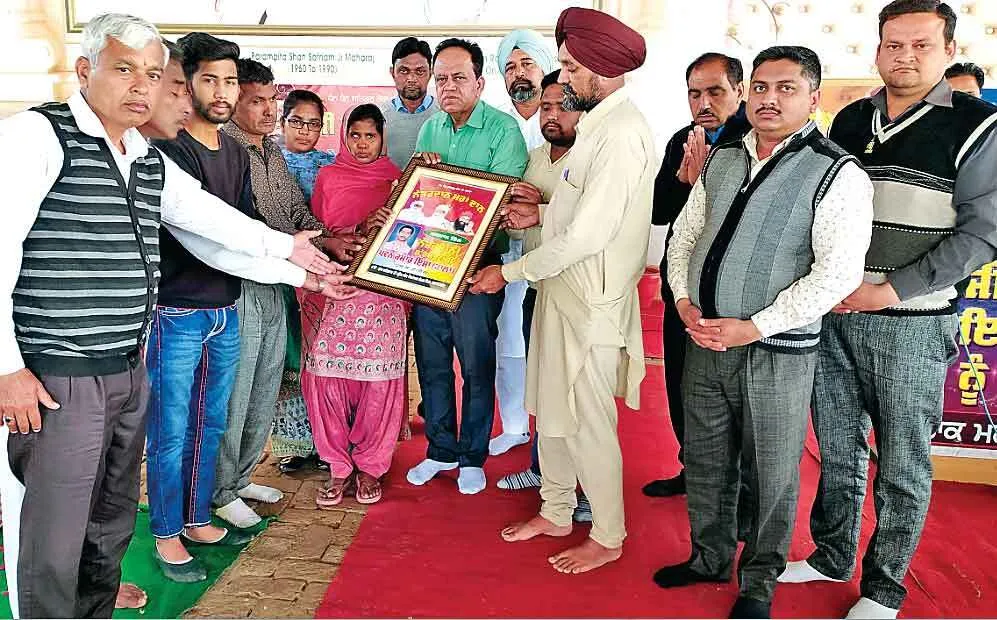 साध-संगत ने नेत्रदानी पवन कुमार इन्सां को दी श्रद्धांजलि