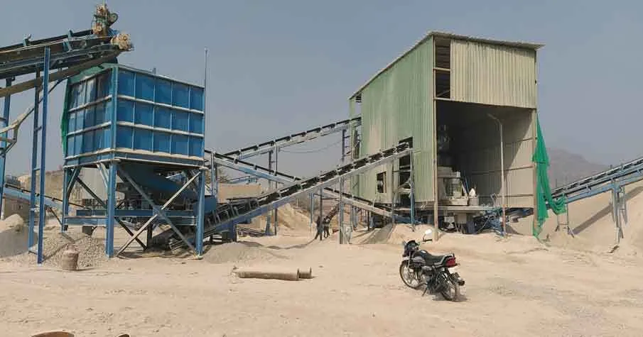 12 स्टोन क्रेशरों को जारी किए नोटिस