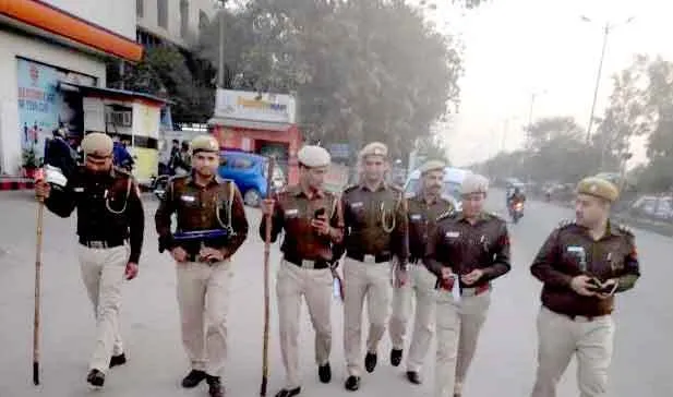 राजधानी के सभी संवेदनशील इलाकों में पुलिस ने मार्च निकाला