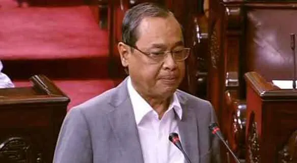 विरोध के बीच गोगोई का शपथ ग्रहण