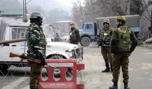 जम्मू पुलिस ने जैश के आतंकवादी को किया गिरफ्तार