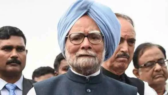 मनमोहन की अध्यक्षता में हुई बैठक