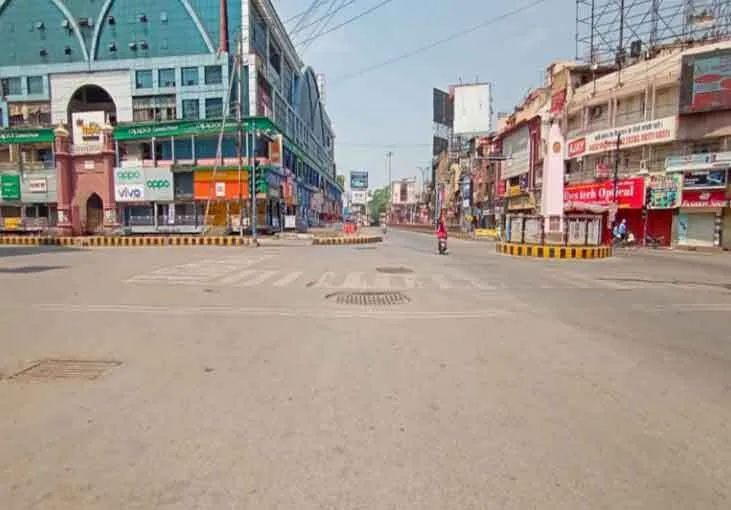 पंजाब में दो हफ्तों के लिए बढ़ा लॉकडाउन, सुबह मिलेगी चार घंटे की छूट