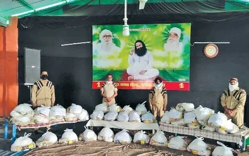 इंसानियत का पल्ला न छोड़ें