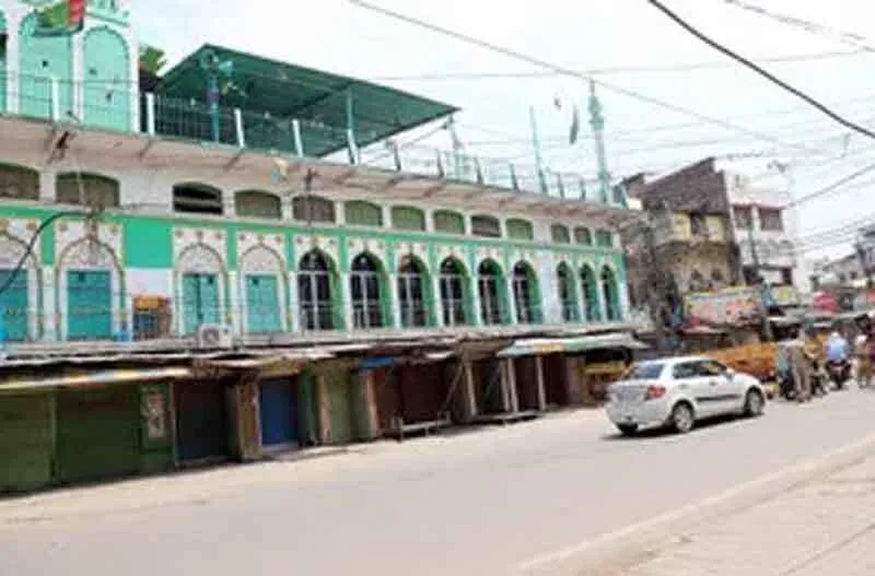 नयी दिल्ली स्टेशन के पुनर्विकास के लिए निविदा से पहले हितधारकों के साथ बैठक