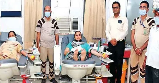 डेरा श्रद्धालुओं ने किया 122 यूनिट रक्तदान