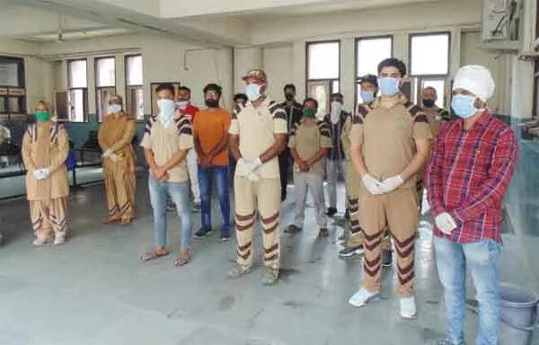 थैलेसीमिया पीड़ित मरीजों के लिए डेरा श्रद्धालुओं ने किया 166 यूनिट रक्तदान