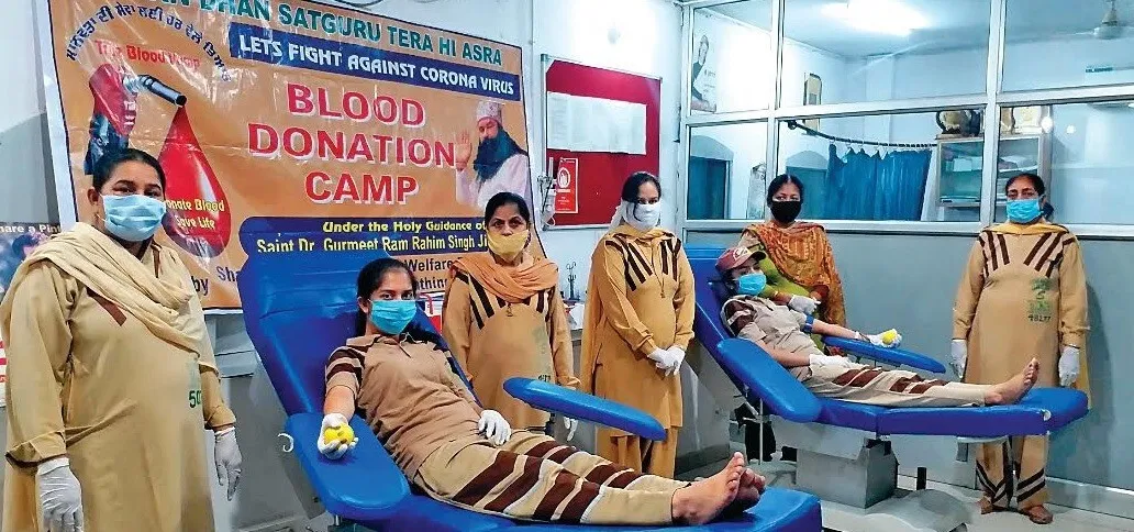 सराहनीय। ब्लॉक बठिंडा की सेवादार बहनों ने लगाया रक्तदान कैंप, किया 38 यूनिट रक्तदान