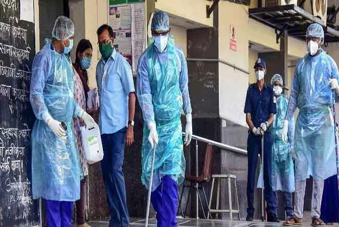 गुरुग्राम रेड जोन की ओर