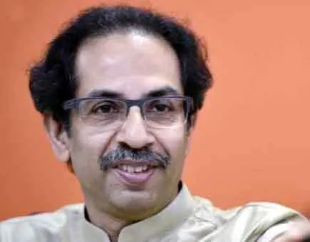 उद्धव ने विधान परिषद चुनाव के लिए नामांकन दाखिल किया