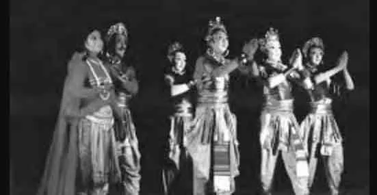 लॉकडाउन में रंगमंच पर 100 व्याख्यान आयोजित करने का रिकॉर्ड
