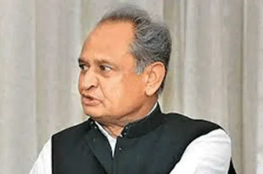 प्रधानमंत्री की मुख्यमंत्रियों के साथ कोरोना पर चर्चा निराशाजनक : गहलोत
